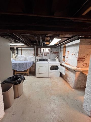 151 Pidge Avenue 1, Pawtucket, RI 02860