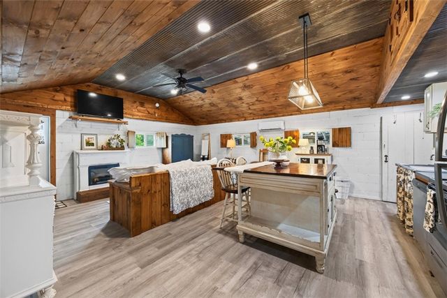 12705 Rhoden Lane, Lowell, AR 72745
