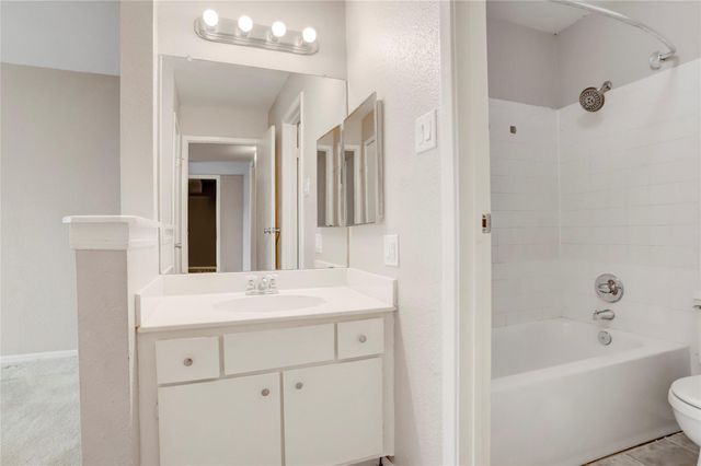 1500 Bay Area Boulevard 433, Houston, TX 77058