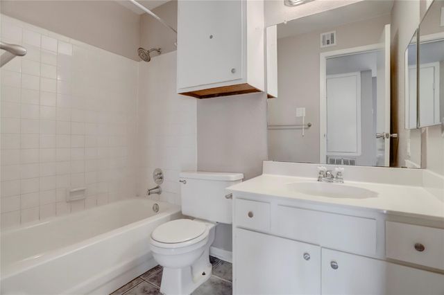 1500 Bay Area Boulevard 433, Houston, TX 77058