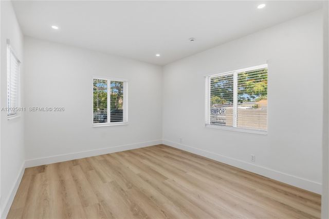 2110 SW 15th St, Miami, FL 33145