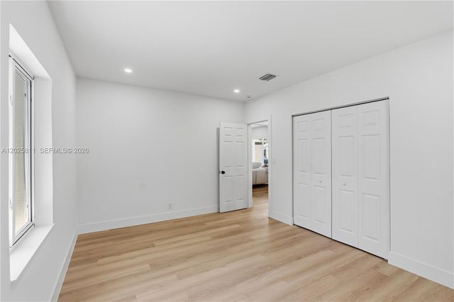 2110 SW 15th St, Miami, FL 33145