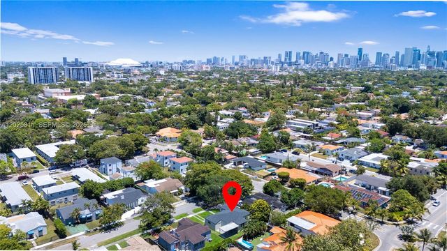2110 SW 15th St, Miami, FL 33145
