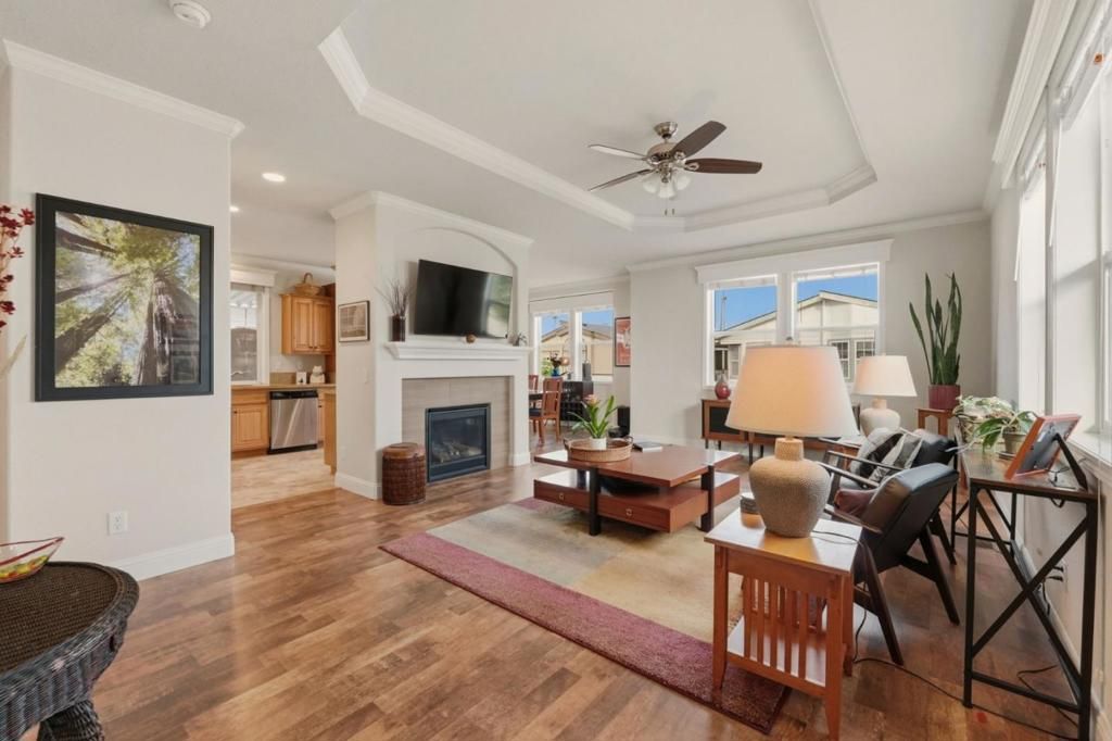 Image 13 of property listing at 195 Blossom Hill Road, San Jose, CA 95123