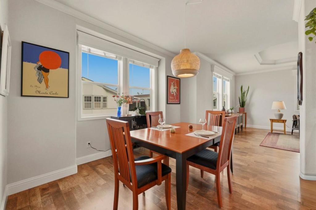 Image 17 of property listing at 195 Blossom Hill Road, San Jose, CA 95123