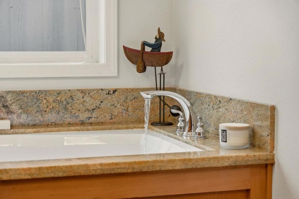 Image 35 of property listing at 195 Blossom Hill Road, San Jose, CA 95123