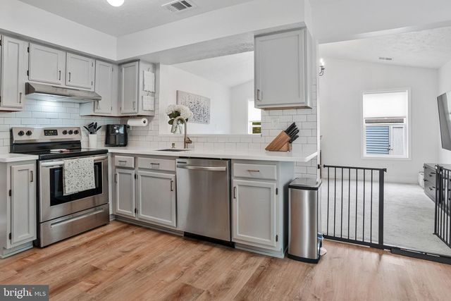 4092 BROADBILL CIR, Waldorf, MD 20603