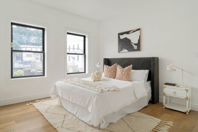 95 Addison Street 308, Boston, MA 02128