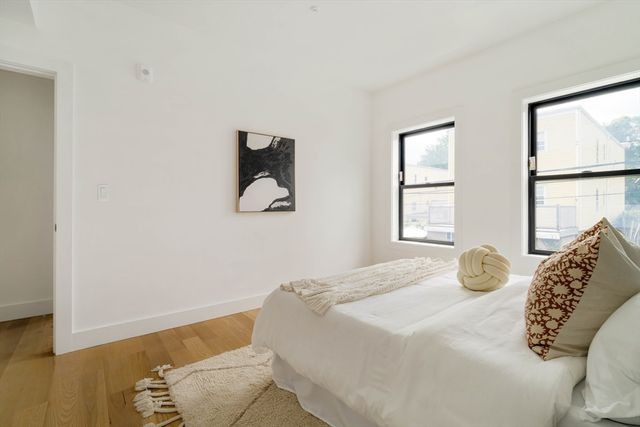 95 Addison Street 308, Boston, MA 02128