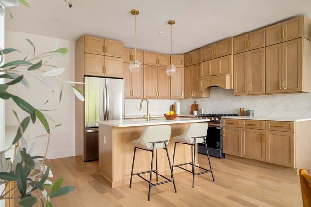 95 Addison Street 308, Boston, MA 02128