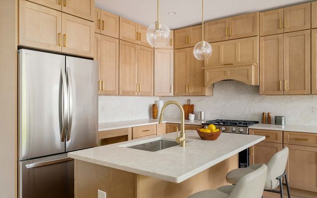 95 Addison Street 308, Boston, MA 02128