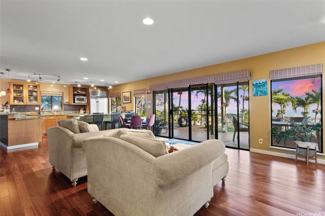 92-4998 Limukele Street, Kapolei, HI 96707