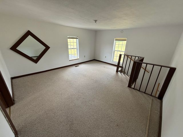 838 State Garage Road, Albany, KY 42602