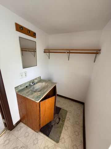 838 State Garage Road, Albany, KY 42602