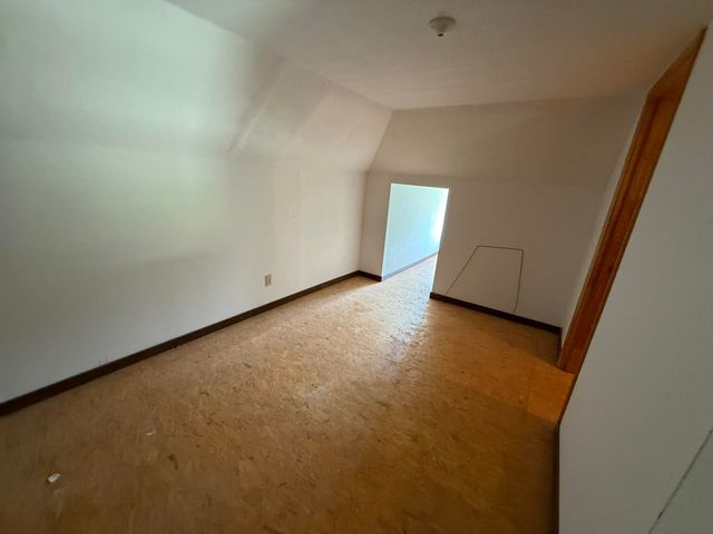 838 State Garage Road, Albany, KY 42602