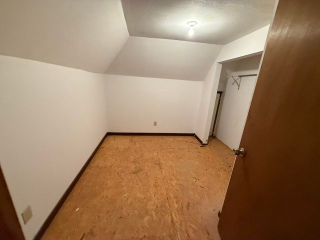 838 State Garage Road, Albany, KY 42602