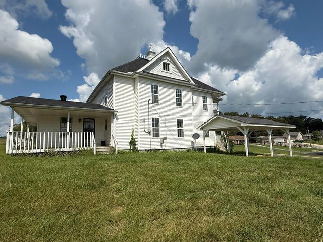 838 State Garage Road, Albany, KY 42602