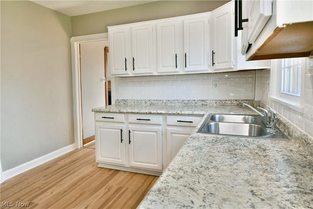 4206 Rush Boulevard, Youngstown, OH 44512