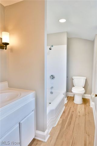 4206 Rush Boulevard, Youngstown, OH 44512