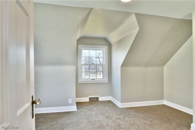 4206 Rush Boulevard, Youngstown, OH 44512