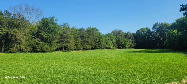 0 Pass Rd, Shelbyville, TN 37160