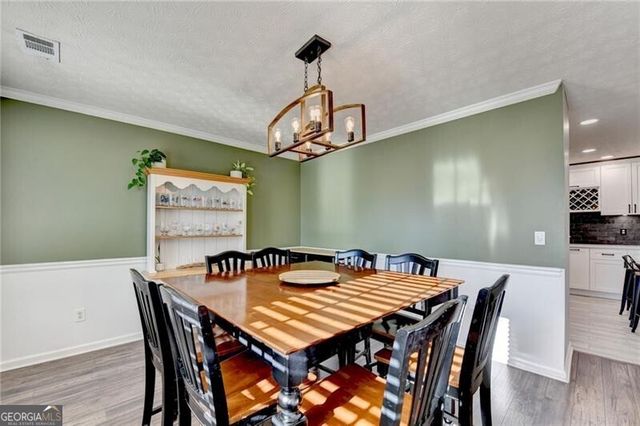 1318 Cascade View Drive, Grayson, GA 30017