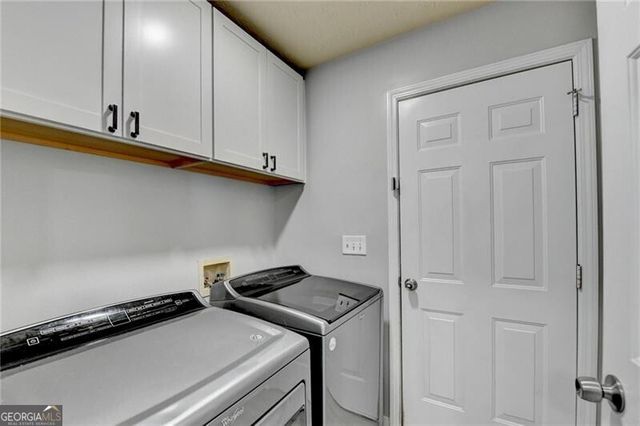 1318 Cascade View Drive, Grayson, GA 30017