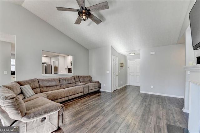 1318 Cascade View Drive, Grayson, GA 30017