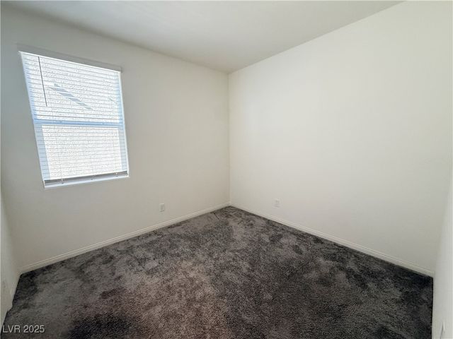 8011 Cavazzo Avenue, Las Vegas, NV 89178