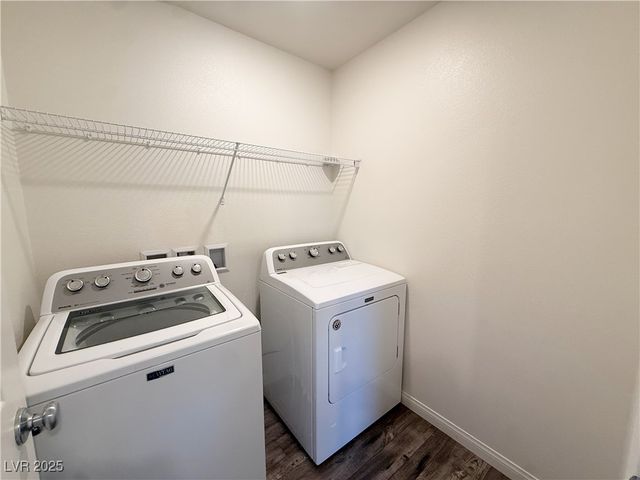 8011 Cavazzo Avenue, Las Vegas, NV 89178