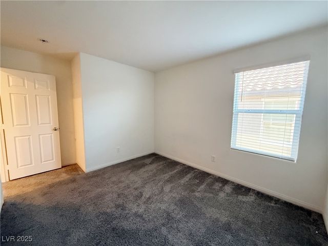 8011 Cavazzo Avenue, Las Vegas, NV 89178