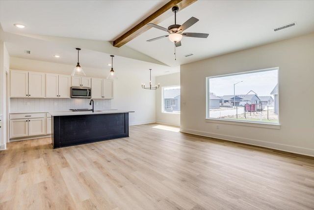 5475 Briskbay St., Maize, KS 67101