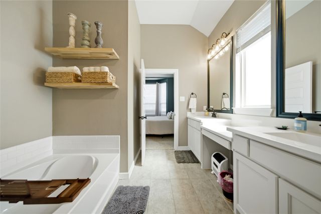 2127 Mossbrook Drive, Royse City, TX 75189