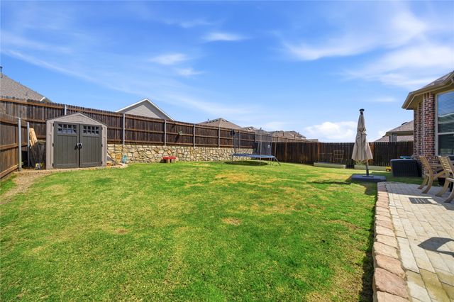 2127 Mossbrook Drive, Royse City, TX 75189