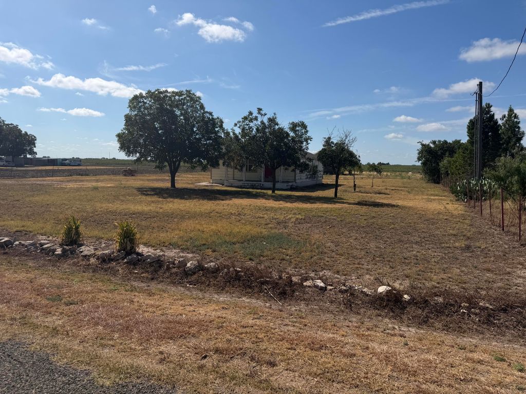 Image 13 of property listing at 17279 Bledsoe Road, San Angelo, TX 76905