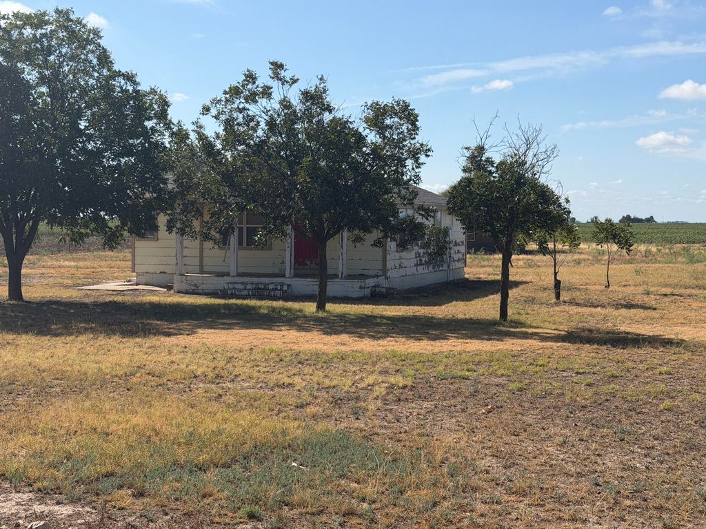Image 2 of property listing at 17279 Bledsoe Road, San Angelo, TX 76905