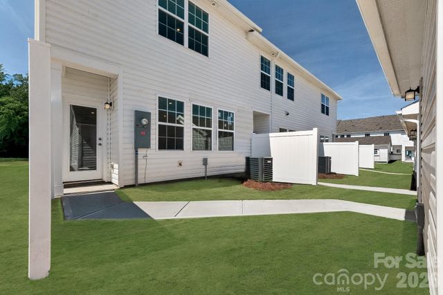 8121 McGarry Trail 188, Charlotte, NC 28214