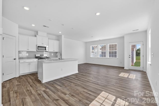 8121 McGarry Trail 188, Charlotte, NC 28214