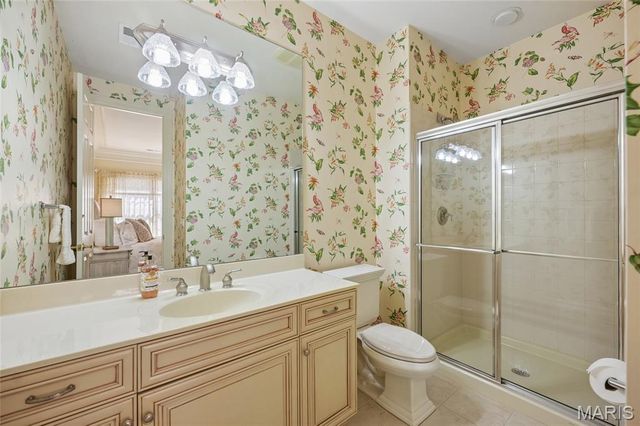 740 Stonebluff Court, Chesterfield, MO 63005