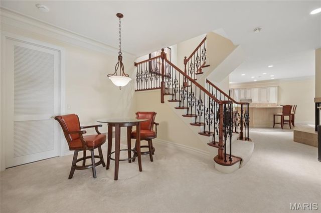 740 Stonebluff Court, Chesterfield, MO 63005