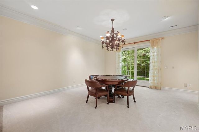 740 Stonebluff Court, Chesterfield, MO 63005