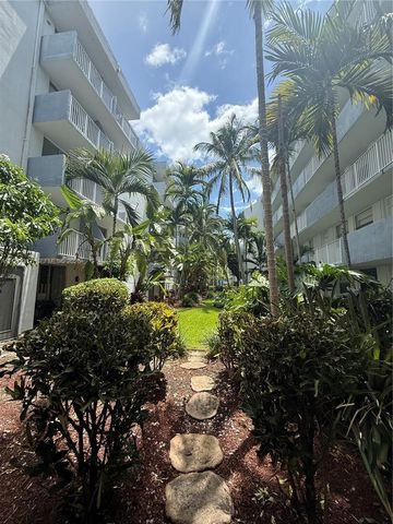 1801 S Treasure Drive 115, North Bay Village, FL 33141