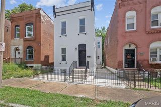3616 Iowa Avenue, St Louis, MO 63118