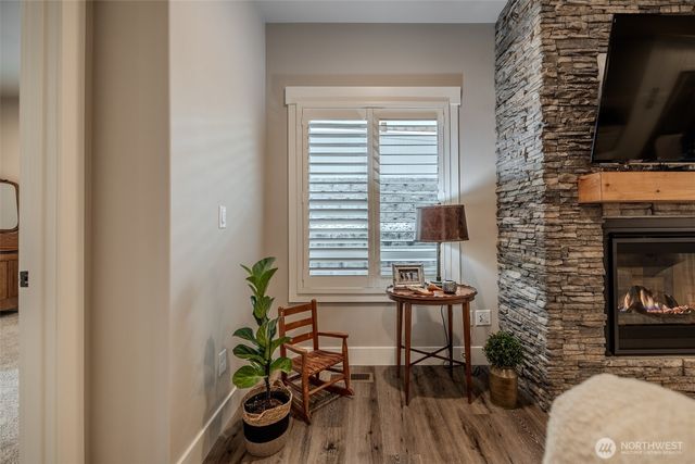 211 21st Street NW, East Wenatchee, WA 98802