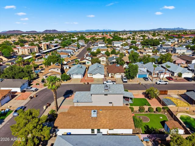 8839 W BLUEFIELD Avenue, Peoria, AZ 85382