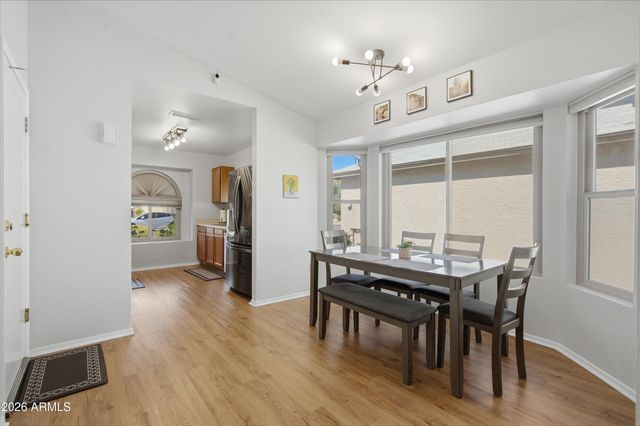 8839 W BLUEFIELD Avenue, Peoria, AZ 85382
