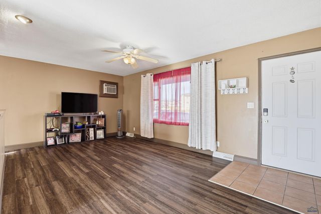 19 SURFWOOD DR, Rapid City, SD 57701