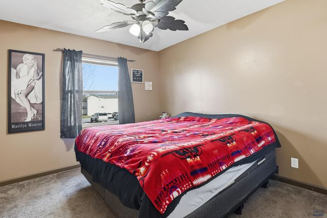 19 SURFWOOD DR, Rapid City, SD 57701