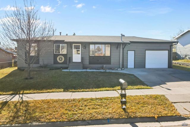 19 SURFWOOD DR, Rapid City, SD 57701
