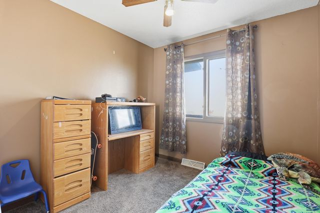 19 SURFWOOD DR, Rapid City, SD 57701